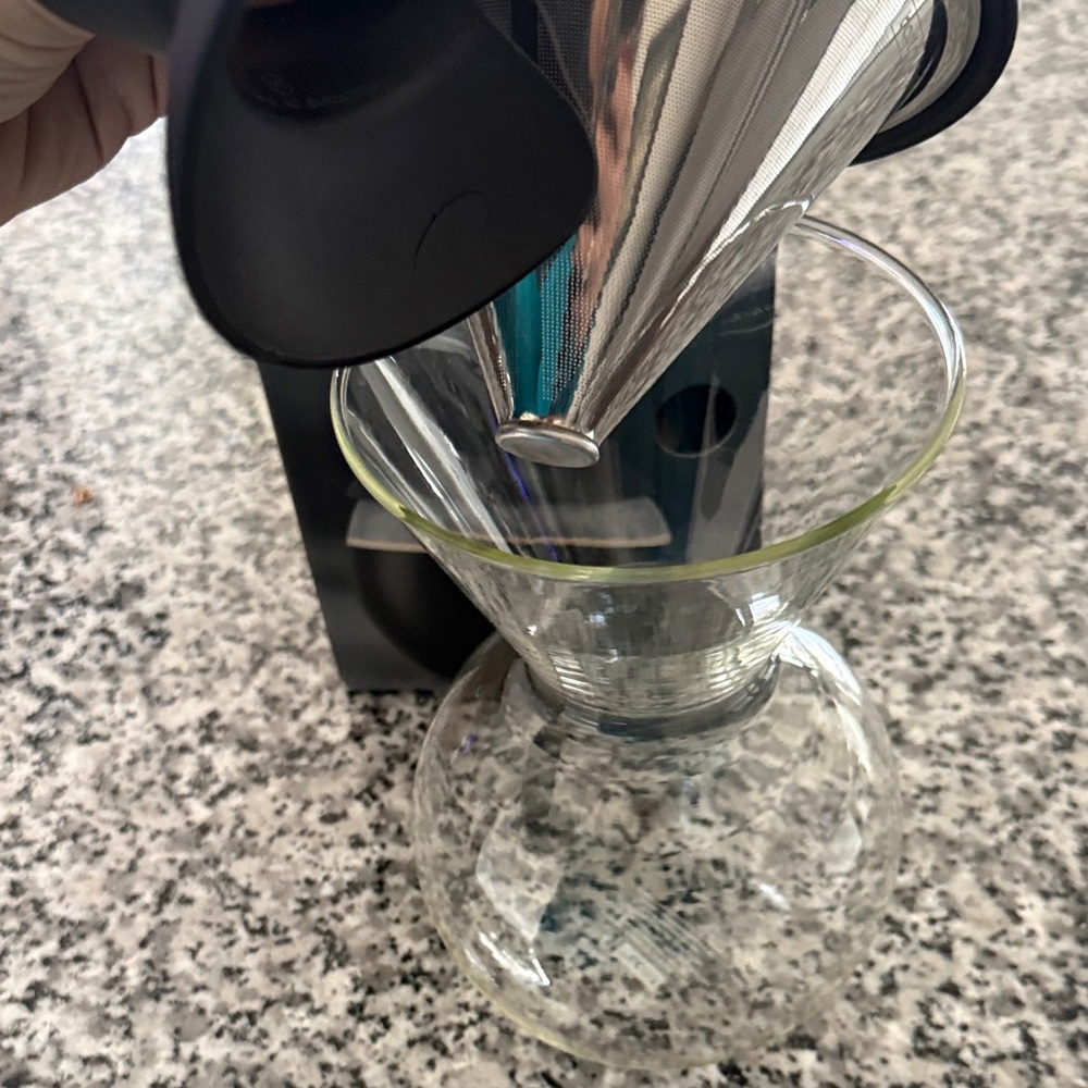 Bodum Black Pour Over Coffee Maker - Picture 3 of 3